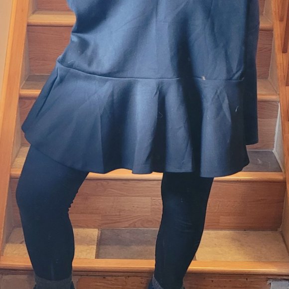 stretch black skirt Size S/M - Picture 2 of 5